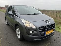Grijs (metallic) Gebruikt 2012 Peugeot 3008 Active MPV | € 3.450 (Eerlijke prijs)