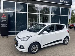 Wit Gebruikt 2016 Hyundai i10 GO! Hatchback | € 6.950 (Eerlijke prijs)