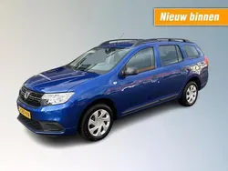Blauw Gebruikt 2020 Dacia Logan Essentiel Sedan | € 8.950