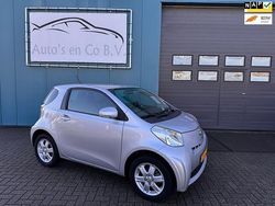 Grijs, metallic lak Gebruikt 2010 Toyota iQ Comfort Hatchback | € 2.650 (Eerlijke prijs)