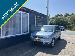 Blauw Gebruikt 2005 Ford Fusion Ghia MPV | € 2.950 (Goede deal)