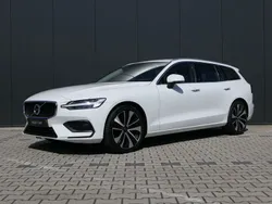 Wit Gebruikt 2019 Volvo V60 Momentum Stationwagen | € 26.940 (Eerlijke prijs)