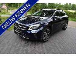 Blauw Gebruikt 2018 Mercedes GLA180 Premium SUV | € 21.980 (Eerlijke prijs)