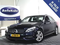 Blauw, metallic lak Gebruikt 2014 Mercedes C220 Avantgarde Sedan | € 14.944 (Eerlijke prijs)