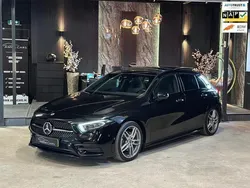 Zwart Gebruikt 2020 Mercedes A180 Premium Plus Hatchback | € 27.999 (Eerlijke prijs)