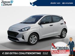 Meta blue pearl (pm2) Nieuw 2025 Hyundai i10 Comfort Hatchback | € 18.500 (Goede deal)