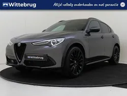Grijs, metallic lak Gebruikt 2020 Alfa Romeo Stelvio Veloce SUV | € 41.425 (Eerlijke prijs)