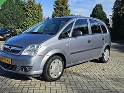 Grijs Gebruikt 2006 Opel Meriva Business MPV | € 1.750 (Goede deal)