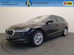 Zwart Gebruikt 2024 Skoda Octavia Business Line Stationwagen | € 34.950