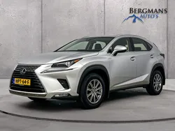 Grijs Gebruikt 2018 Lexus NX300h Business Edition SUV | € 30.900 (Super prijs)