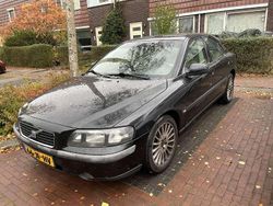 Zwart Gebruikt 2002 Volvo S60 Sedan | € 1.750 (Iets duurder)
