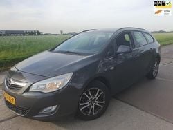 Grijs Gebruikt 2012 Opel Astra Business Edition Stationwagen | € 1.500 (Goede deal)