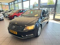 Zwart Gebruikt 2012 VW Passat Highline Stationwagen | € 11.950 (Duur)