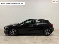 Zwart (metallic) Gebruikt 2019 Mercedes A160 AMG Hatchback | € 14.894 (Goede deal)