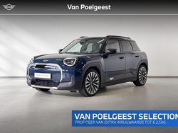 Indigo sunset blue metallic (donker blauw metallic) Gebruikt 2024 Mini Aceman SUV | € 41.895 (Duur)