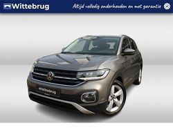 Grijs Gebruikt 2021 VW T-Cross Style SUV | € 25.450 (Goede deal)