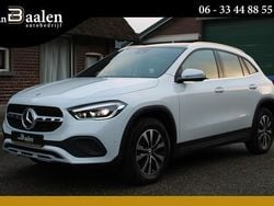 Wit (parellak) Gebruikt 2022 Mercedes GLA250 Luxury SUV | € 38.950 (Goede deal)