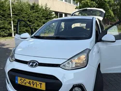 Wit Gebruikt 2015 Hyundai i10 Hatchback | € 4.599 (Goede deal)