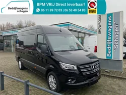 Zwart Nieuw 2024 Mercedes Sprinter Van | € 55.950