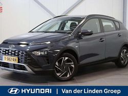 Grijs, metallic lak Gebruikt 2023 Hyundai Bayon SUV | € 22.995 (Eerlijke prijs)
