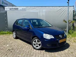 Blauw Gebruikt 2008 VW Polo Hatchback | € 1.499 (Eerlijke prijs)