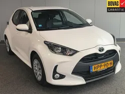 Wit Gebruikt 2022 Toyota Yaris Active Hatchback | € 20.950 (Eerlijke prijs)