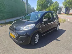 Zwart Gebruikt 2012 Peugeot 107 Access Hatchback | € 3.150 (Goede deal)