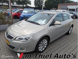 Beige Gebruikt 2010 Opel Astra Cosmo Hatchback | € 4.750 (Eerlijke prijs)