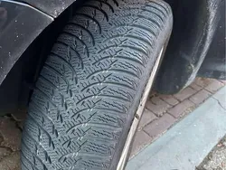 Zwart Gebruikt 2003 VW Touran MPV | € 1.000 (Eerlijke prijs)