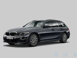 Grijs Gebruikt 2021 BMW 330e Executive Stationwagen | € 33.740 (Eerlijke prijs)