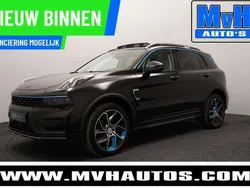 Zwart Gebruikt 2023 Lynk & Co 01 SUV | € 29.099 (Eerlijke prijs)