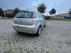 Grijs Gebruikt 2012 Fiat Punto Dynamic Hatchback | € 2.300 (Super prijs)