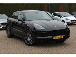 Zwart Gebruikt 2022 Porsche Cayenne Platinum Edition SUV | € 74.950 (Goede deal)