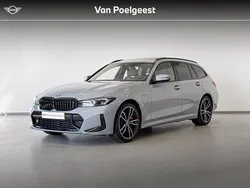 Grijs, metallic lak Gebruikt 2024 BMW 320e M Sport Stationwagen | € 59.995