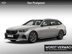 Grijs Gebruikt 2025 BMW i5 Comfort Edition Stationwagen | € 64.900 (Super prijs)