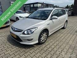 Beige Gebruikt 2011 Hyundai i30 Stationwagen | € 1.650 (Super prijs)