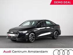 Zwart, metallic lak Gebruikt 2025 Audi A3 Advanced Sedan | € 39.849 (Duur)
