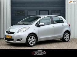 Grijs Gebruikt 2010 Toyota Yaris Hatchback | € 6.450 (Eerlijke prijs)