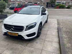 Wit Gebruikt 2016 Mercedes GLA200 Premium SUV | € 22.500 (Eerlijke prijs)