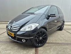 Zwart Gebruikt 2010 Mercedes A160 Avantgarde MPV | € 6.500 (Iets duurder)
