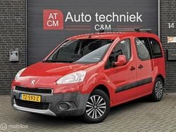 Rood Gebruikt 2012 Peugeot Partner Tepee MPV | € 5.490 (Eerlijke prijs)