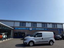 Grijs Gebruikt 2016 Fiat Doblò MPV | € 6.950 (Eerlijke prijs)