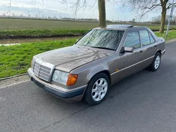 Overige Gebruikt 1990 Mercedes E230 Sedan | € 3.250