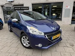 Blauw Gebruikt 2014 Peugeot 208 Style Hatchback | € 6.950 (Eerlijke prijs)