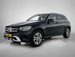 Donker obsidiaanzwart metallic Gebruikt 2019 Mercedes 200 Business SUV | € 38.945