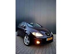 Zwart Gebruikt 2011 Seat Altea MPV | € 8.999