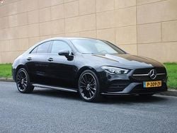 Zwart Gebruikt 2022 Mercedes CLA180 AMG line Sedan | € 23.945 (Goede deal)