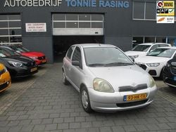 Grijs Gebruikt 2001 Toyota Yaris Sol Hatchback | € 1.940 (Super prijs)
