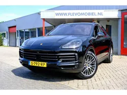 Zwart Gebruikt 2023 Porsche Cayenne Platinum Edition SUV | € 93.750 (Super prijs)