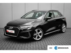 Zwart Gebruikt 2024 Audi A3 Sportback e-tron Sedan | € 35.940 (Eerlijke prijs)